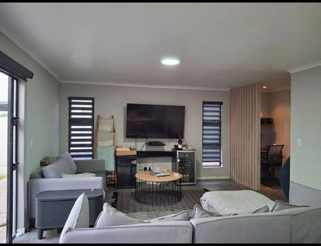 3 BEDROOM CLUSTER FOR SALE IN FAIRLEAD